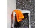etac_edge_in_shower_orange_towel1-500x500-978981ca2bee62de88fa55c55d3db696.jpg